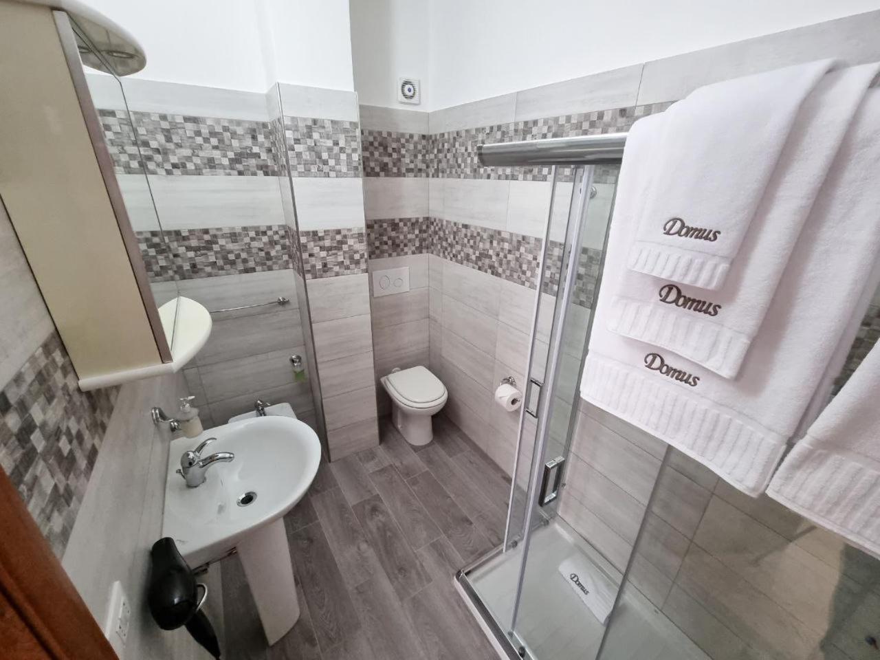 Bed and Breakfast Bb Domus Катандзаро Номер фото
